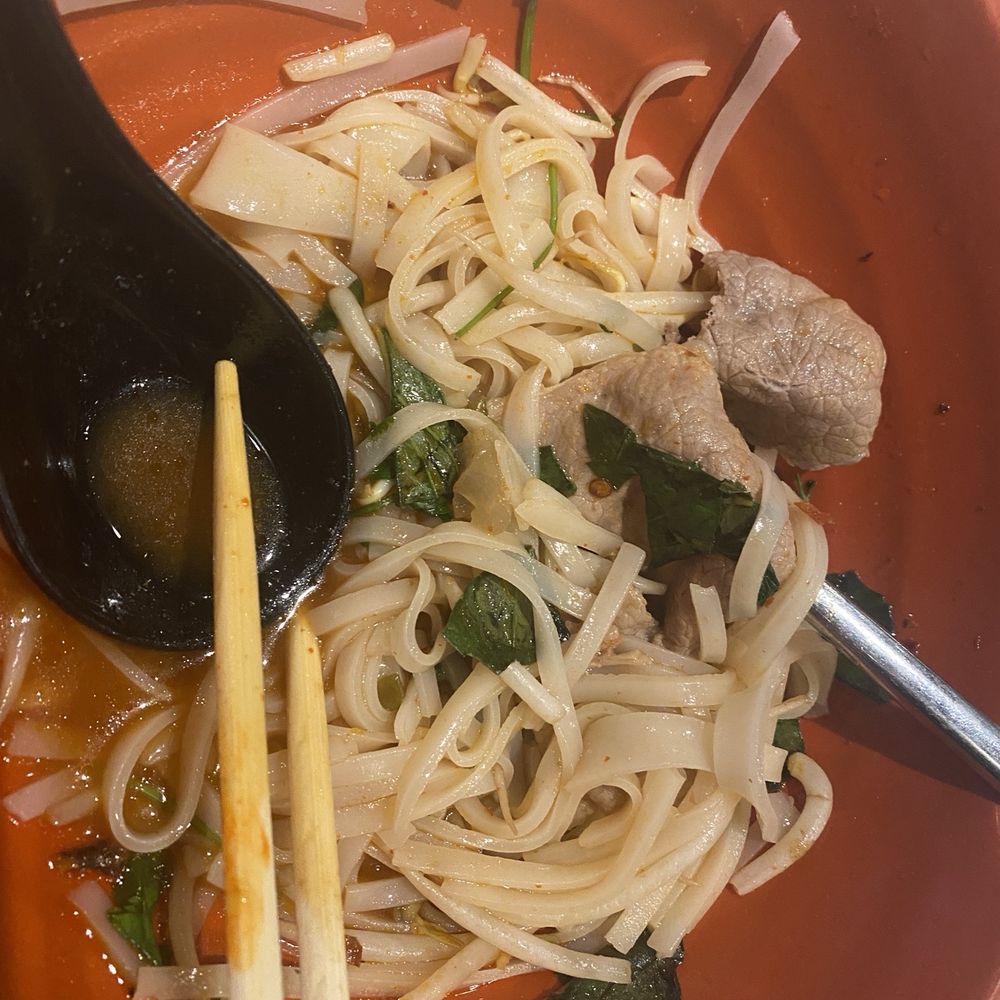 Han Noodle Bar - Overcooked noodles; two sizes of noodles - Chinese Near Me - Rochester, New York Han Noodle Bar - Overcooked noodles; two sizes of noodles - Chinese Near Me - Rochester, New York