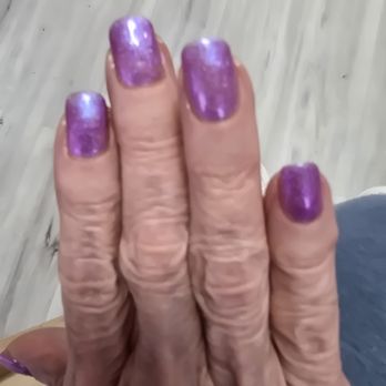 Your Nails Bestfriend Studio - A spring manicure with dip powder - Nail Salons Near Me - Houston, Texas Your Nails Bestfriend Studio - A spring manicure with dip powder - Nail Salons Near Me - Houston, Texas