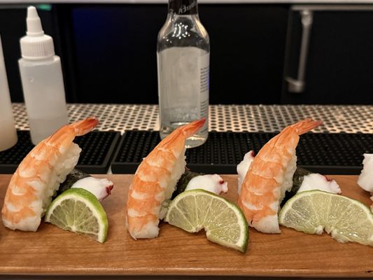 Momiji Redmond by null