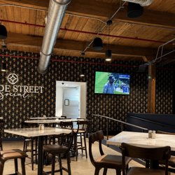 Trade Street Social - Seating area