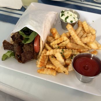 Athena Gyro - Gyro Sandwich Plate - Greek Near Me - Palm Desert, California