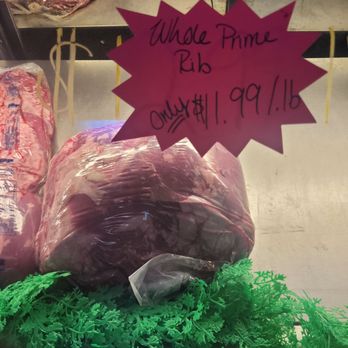Stark Bros Beef Shop - a display of meat - Meat Shops Near Me - Houston, Texas Stark Bros Beef Shop - a display of meat - Meat Shops Near Me - Houston, Texas