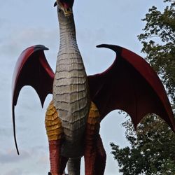 Kniess' Miniature Golf - Dragon