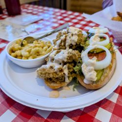 Jb’s Shrimp Shack - The BEST Po' Boy I think I have ever tasted. Mmmmmm!