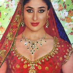 Hanu Beauty Salon - We specialize in bridal henna tattooing and eyebrow threading and tinting;Eyelashes too.