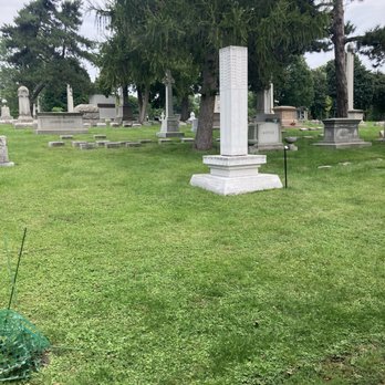 Forest Lawn - Frank Loyd Wright inspired - Bus Tours Near Me - Buffalo, New York