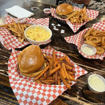 Little Matt's - 2 Bacon burgers, sweet potato fries, and kids Mac and cheese. - Burgers Near Me - Houston, Texas