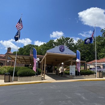 Luray Caverns - Entrance - Museums Near Me - Luray, Virginia Luray Caverns - Entrance - Museums Near Me - Luray, Virginia