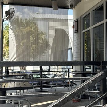 Bearcat Cafe - Patio - Breakfast & Brunch Near Me - New Orleans, Louisiana