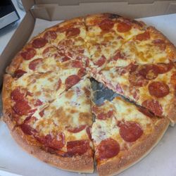 Mike's Pizza of Westminster - Large pizza extra cheese pepperoni. Slices are extra cheese, pepperoni, bacon and pineapple. Amazing place