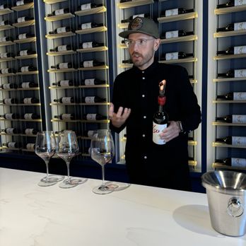 Ella’s Vineyard - Chris talking wine! - Wine Tasting Room Near Me - Paso Robles, California Ella’s Vineyard - Chris talking wine! - Wine Tasting Room Near Me - Paso Robles, California