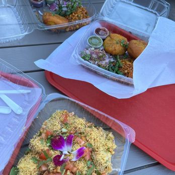 Pav Bhaji Express - Sev, batata wada - Food Trucks Near Me - Austin, Texas