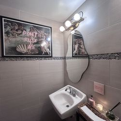 Adrienne’s - Bathroom