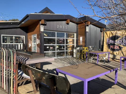 HomeSlice Pizza by null