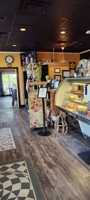 Luciano's by null