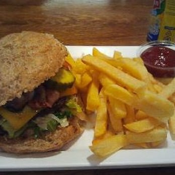 Burger Bar - Burgers Near Me - Amsterdam, New Hampshire