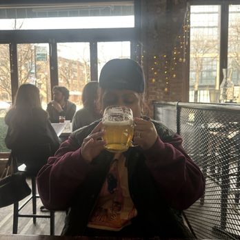 Kaiser Tiger - Beers bingus - New American Near Me - Chicago, Illinois