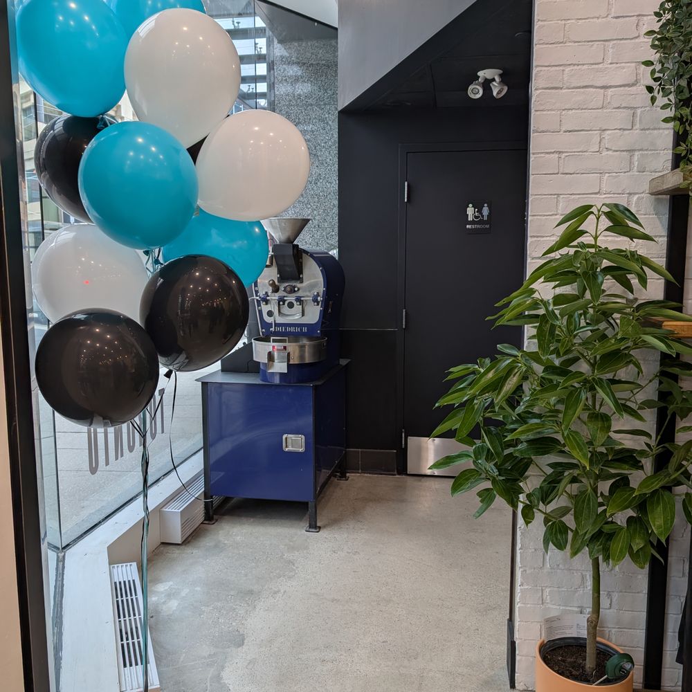 Hale Coffee - Balloon! - Coffee Roasteries Near Me - Toronto, Ontario Hale Coffee - Balloon! - Coffee Roasteries Near Me - Toronto, Ontario