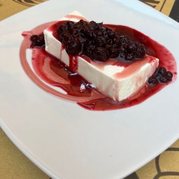 Locanda Tortuga - Berry pana cotta - fantastic - Pizza Near Me - Genova, GE