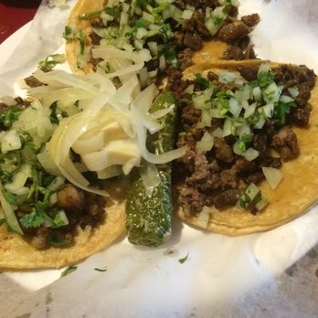 Los compadres De Waukegan - Three steak tacos - served with limes, grilled onions, and a roasted jalapeño. Delicious! - Mexican Near Me - Waukegan, Illinois Los compadres De Waukegan - Three steak tacos - served with limes, grilled onions, and a roasted jalapeño. Delicious! - Mexican Near Me - Waukegan, Illinois