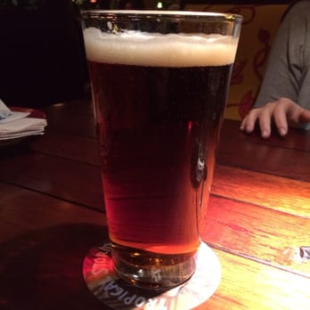 Bahama Breeze - Aruba Red $3 Happy Hour Deal - Bars Near Me - Wayne, New Jersey