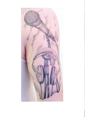 ALL-AMERICAN TATTOO & BODY PIERCING - CLOSED - 56 Photos & 47 Reviews