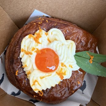 épicerie - Carrot cake danish - Grocery Near Me - Austin, Texas épicerie - Carrot cake danish - Grocery Near Me - Austin, Texas