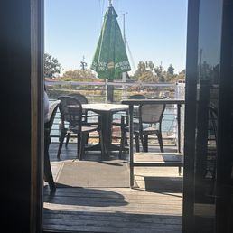 Top deck