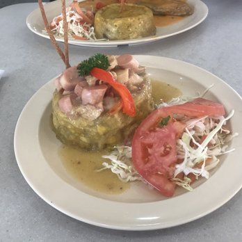 Starlyn Grill & Seafood - Mofongo relleno de mariscos - Pizza Near Me - Bayamón, Puerto Rico Starlyn Grill & Seafood - Mofongo relleno de mariscos - Pizza Near Me - Bayamón, Puerto Rico