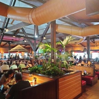 Bahama Breeze - Inside - Bars Near Me - Pittsburgh, Pennsylvania