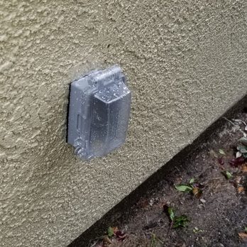 M I S Electric - The fix; replaced outlet and case, added a waterproof cover. Problem fixed. - Electricians Near Me - Granite Bay, California
