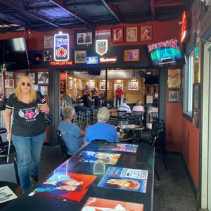 MUSIC CITY BAR AND GRILL - 63 Photos & 70 Reviews - 2416 Music Valley