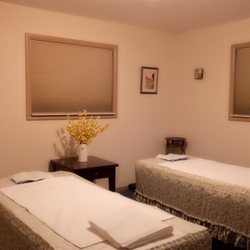 Daily Spa - This is one of our beautiful massage rooms that can be used for couple's massage.