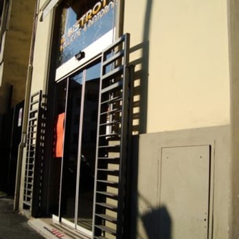 Il Bistrot Bollicine & Dintorni - Wine Bars Near Me - Florence, FI Il Bistrot Bollicine & Dintorni - Wine Bars Near Me - Florence, FI