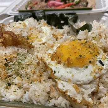 Carne Cartel - Rice is always "dun up" and plentiful! - Food Trucks Near Me - Toronto, Ontario
