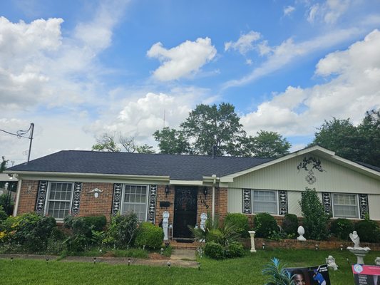 Deramus Roofing And Remodeling