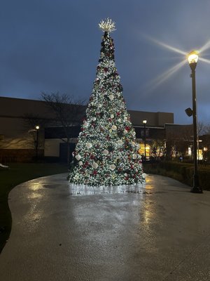 The Shops at Nanuet, A Simon Property