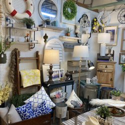 Indian Oaks Antique Mall - Booth 38