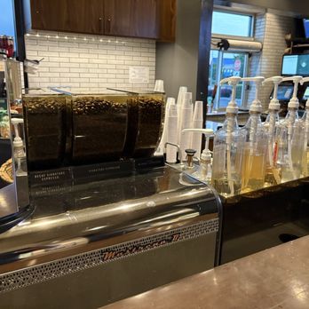 Starbucks - Coffee & Tea Near Me - Medford, Oregon