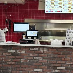 Tops Bar-B-Q - Top's BBQ Inside