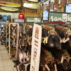 Mango Bay - Nice selection of flip flops