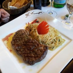 Giuseppe - Charolais-Entrecote mit Spaghetti Aglio e Olio