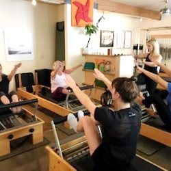 Turning Point pilates - Sonia teaching stomach massage series