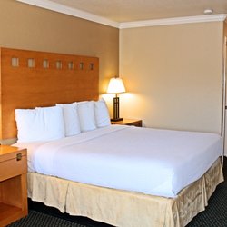 Lake Point Lodge