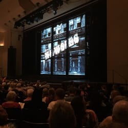 UAPresents - UA presents "Newsies"