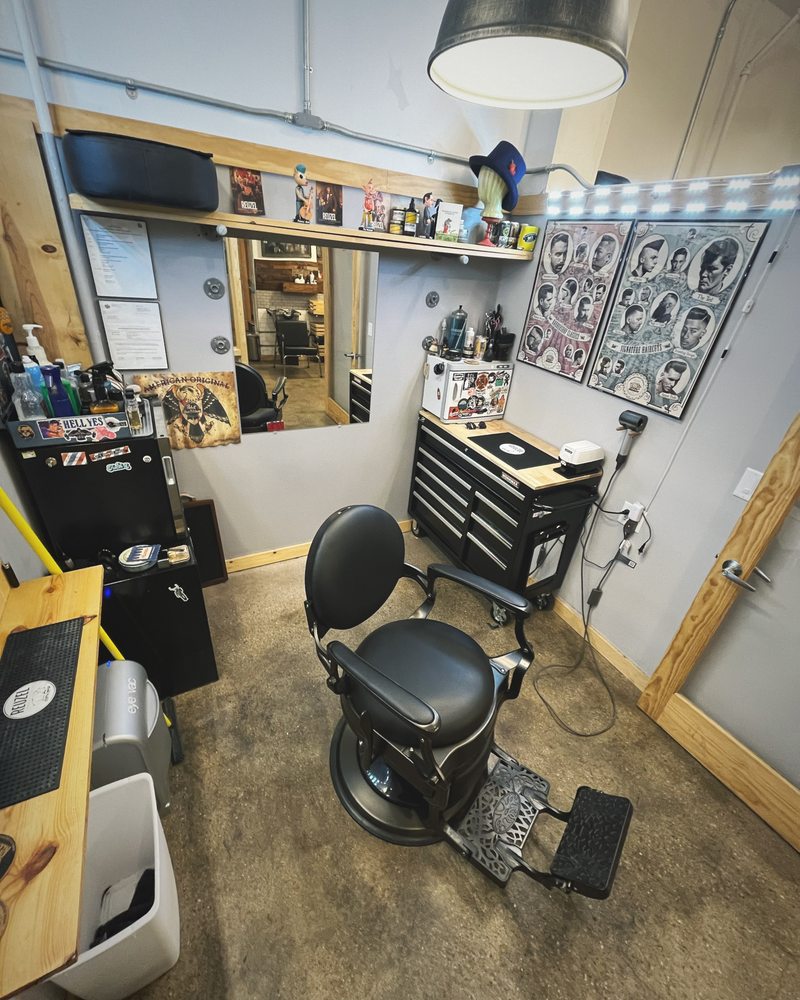 Archie’s Tonsorial Barbershop Logo