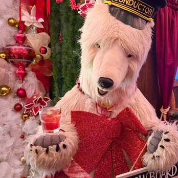 The Christmas Bar - Pop-Up Restaurants Near Me - Honolulu, Hawaii The Christmas Bar - Pop-Up Restaurants Near Me - Honolulu, Hawaii