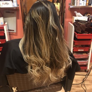 Snip2Curl - Hair Salons Near Me - San Francisco, California Snip2Curl - Hair Salons Near Me - San Francisco, California
