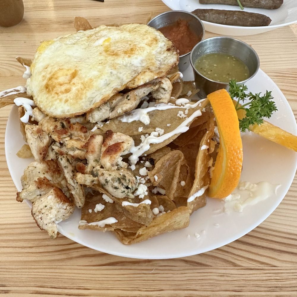 Don Julio Cafe - Chilaquiles chicken - Breakfast & Brunch Near Me - Skokie, Illinois