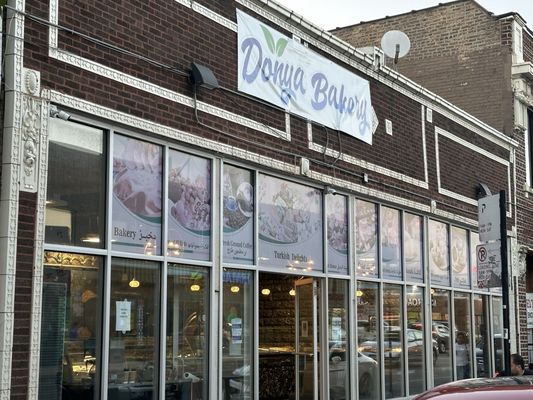 Donya Bakery by null
